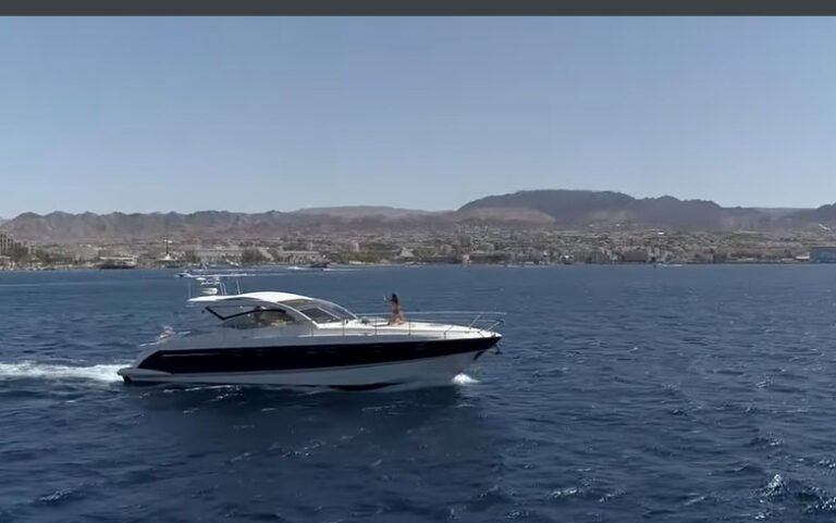 השכרת יאכטות באילת יאכטה דוריס